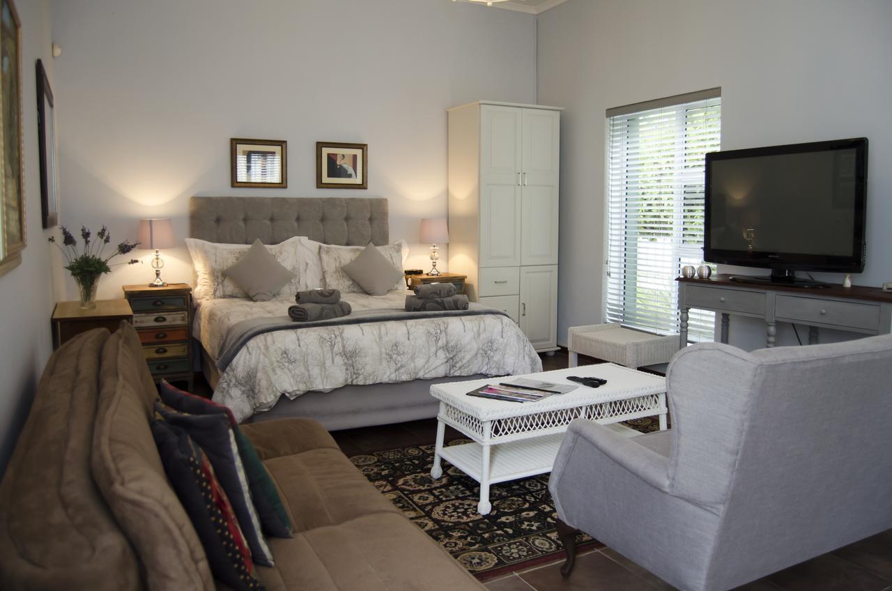 クラドック Annies House Bed & Breakfast エクステリア 写真