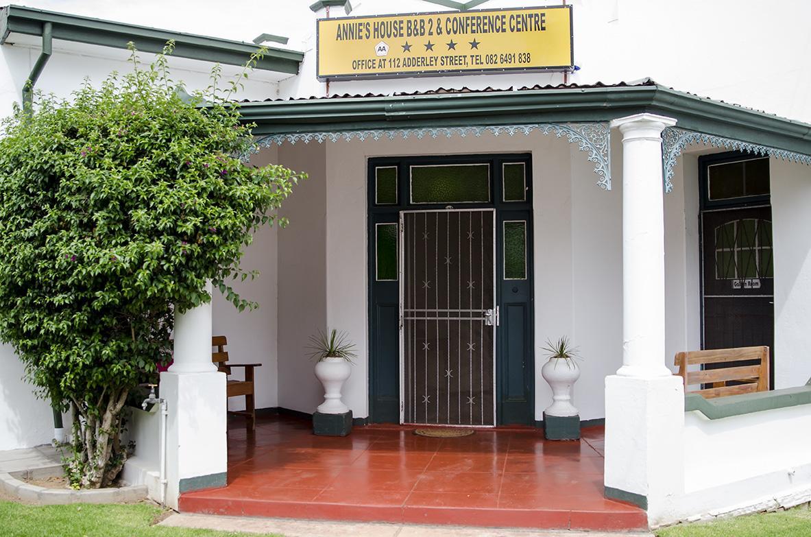 クラドック Annies House Bed & Breakfast エクステリア 写真