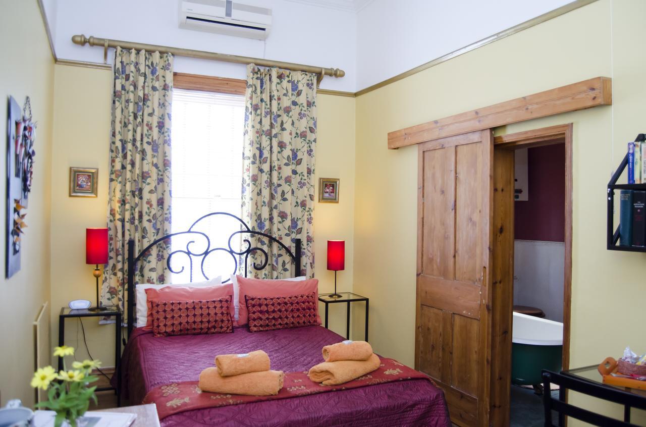 クラドック Annies House Bed & Breakfast エクステリア 写真