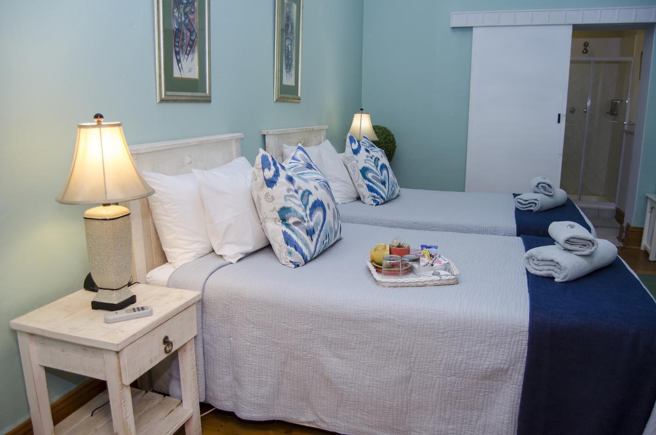クラドック Annies House Bed & Breakfast エクステリア 写真