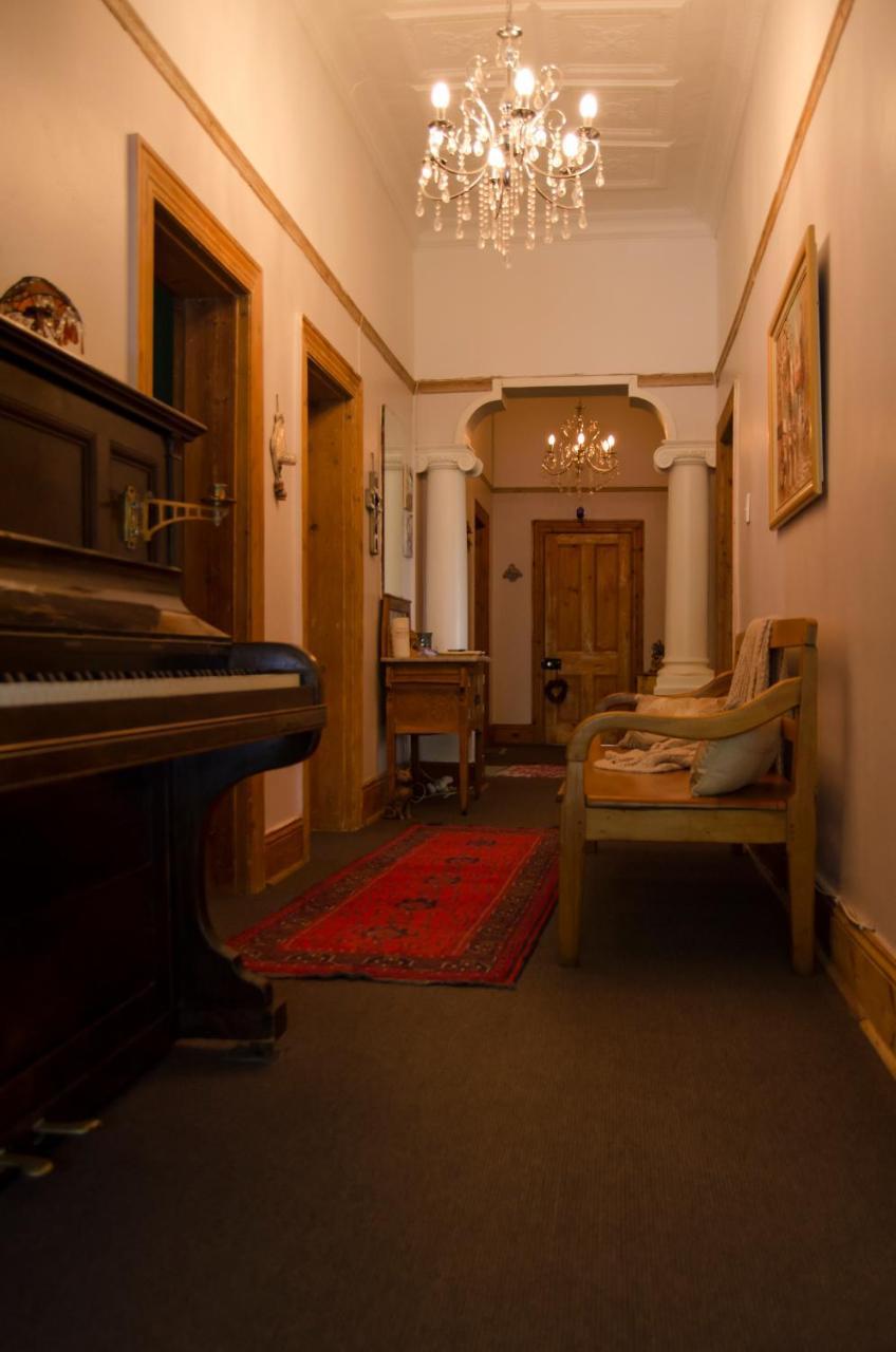 クラドック Annies House Bed & Breakfast エクステリア 写真